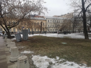 Сквер Строителей Москвы