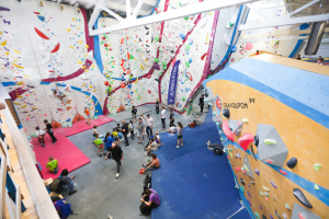Скалолазный центр 