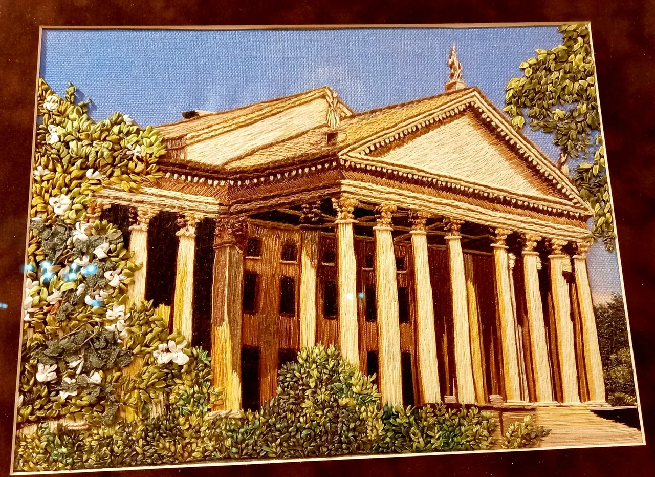 Зимний театр