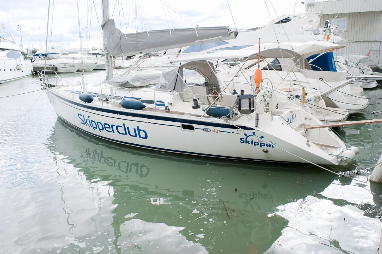 Морской парусный клуб 