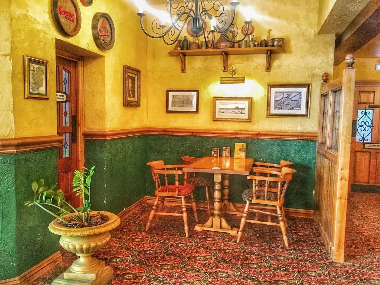 Молли Гвиннз